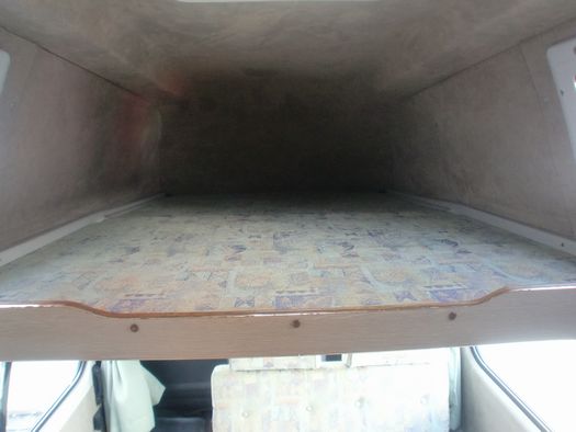 スライド式２段ベッド　1930×1180（mm）
